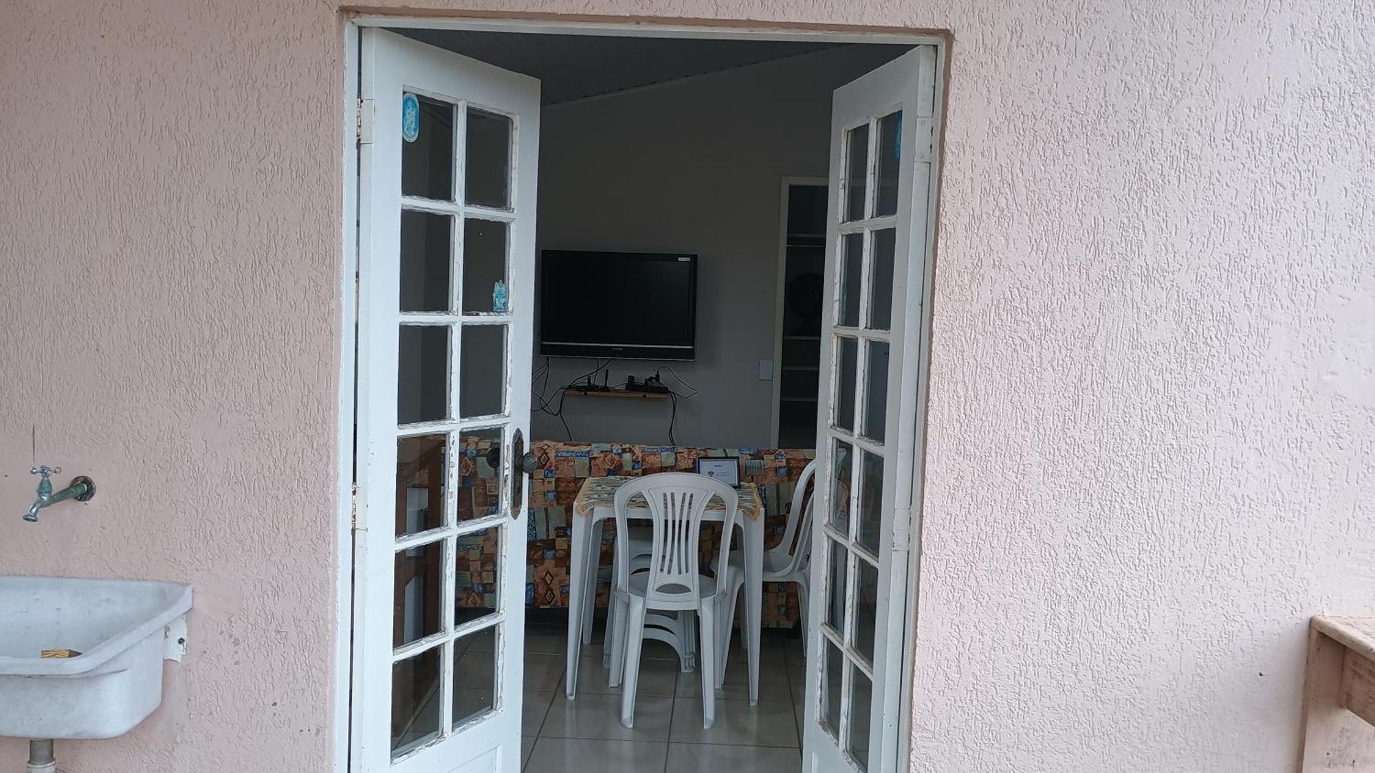 Loft Com Sacada A 200m Da * Florianópolis